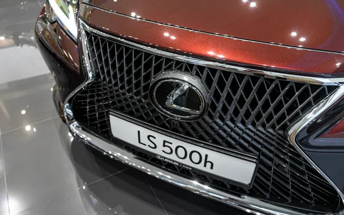 lexus Lexus LS cena 569000 przebieg: 5, rok produkcji 2023 z Poniec
